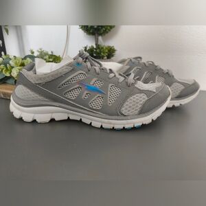 Avia Gray Mesh Sneakers with Blue and Pink Logo Accent